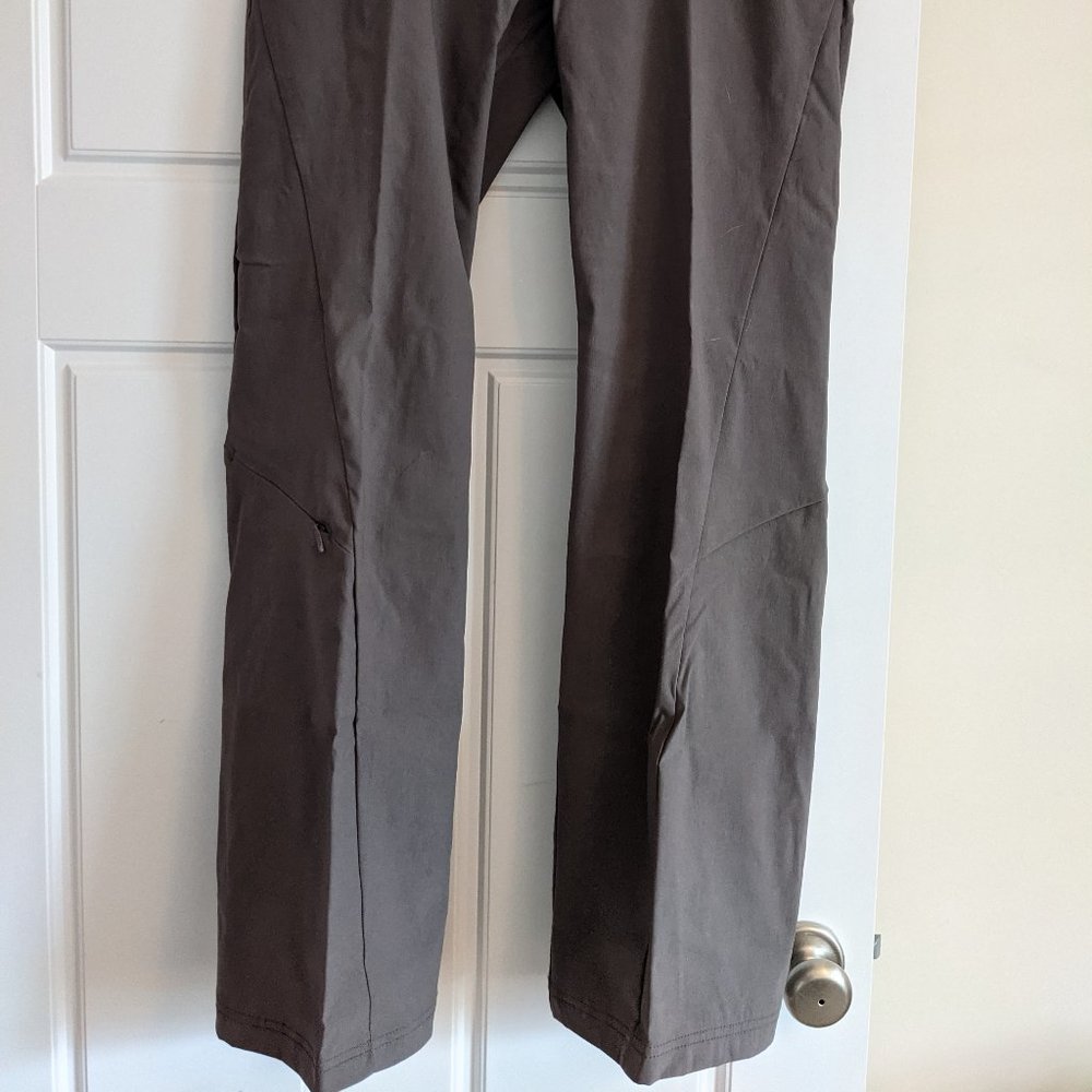 Athleta Pants Excellent Condition - image 2